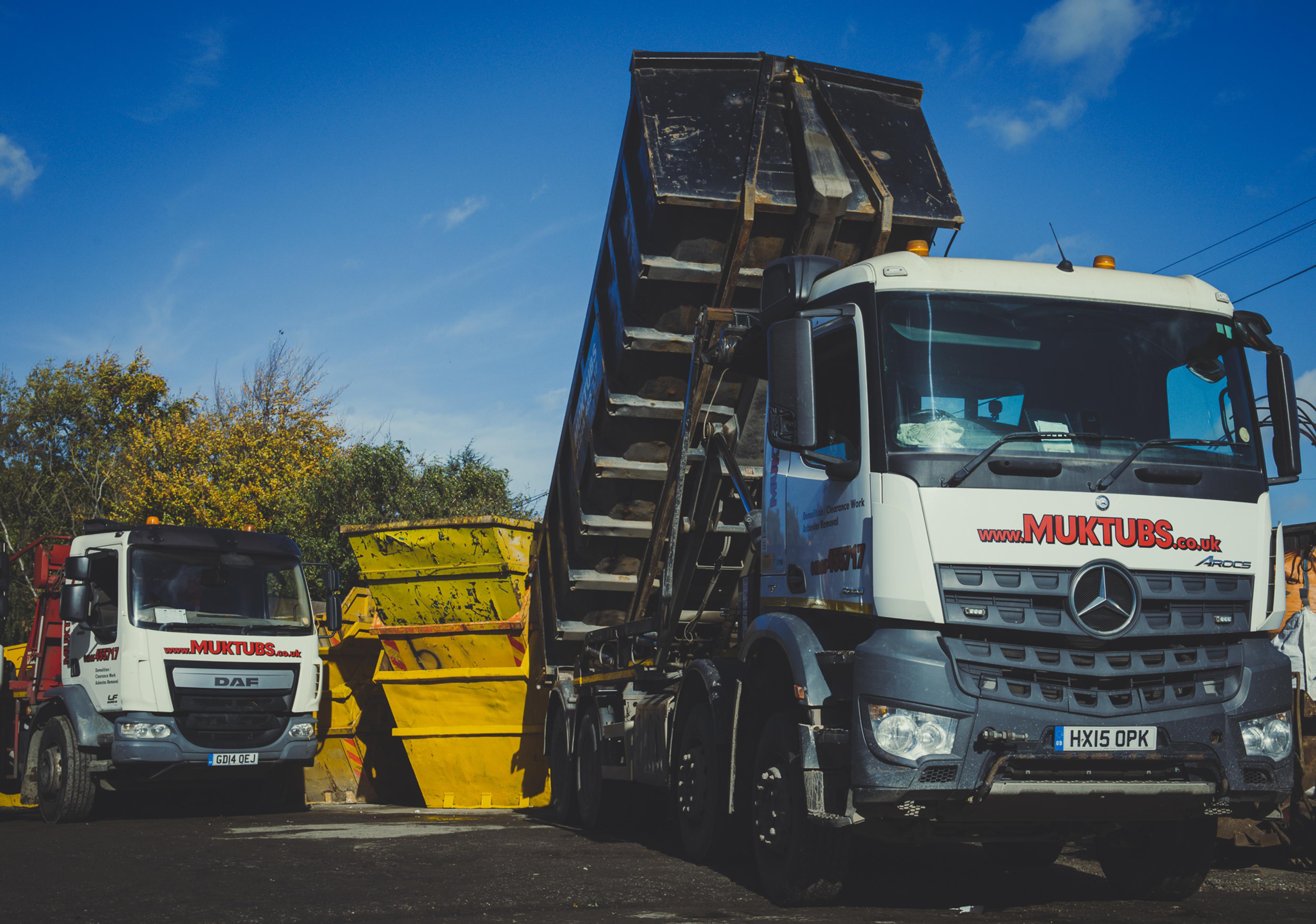 Roll on roll off skip hire