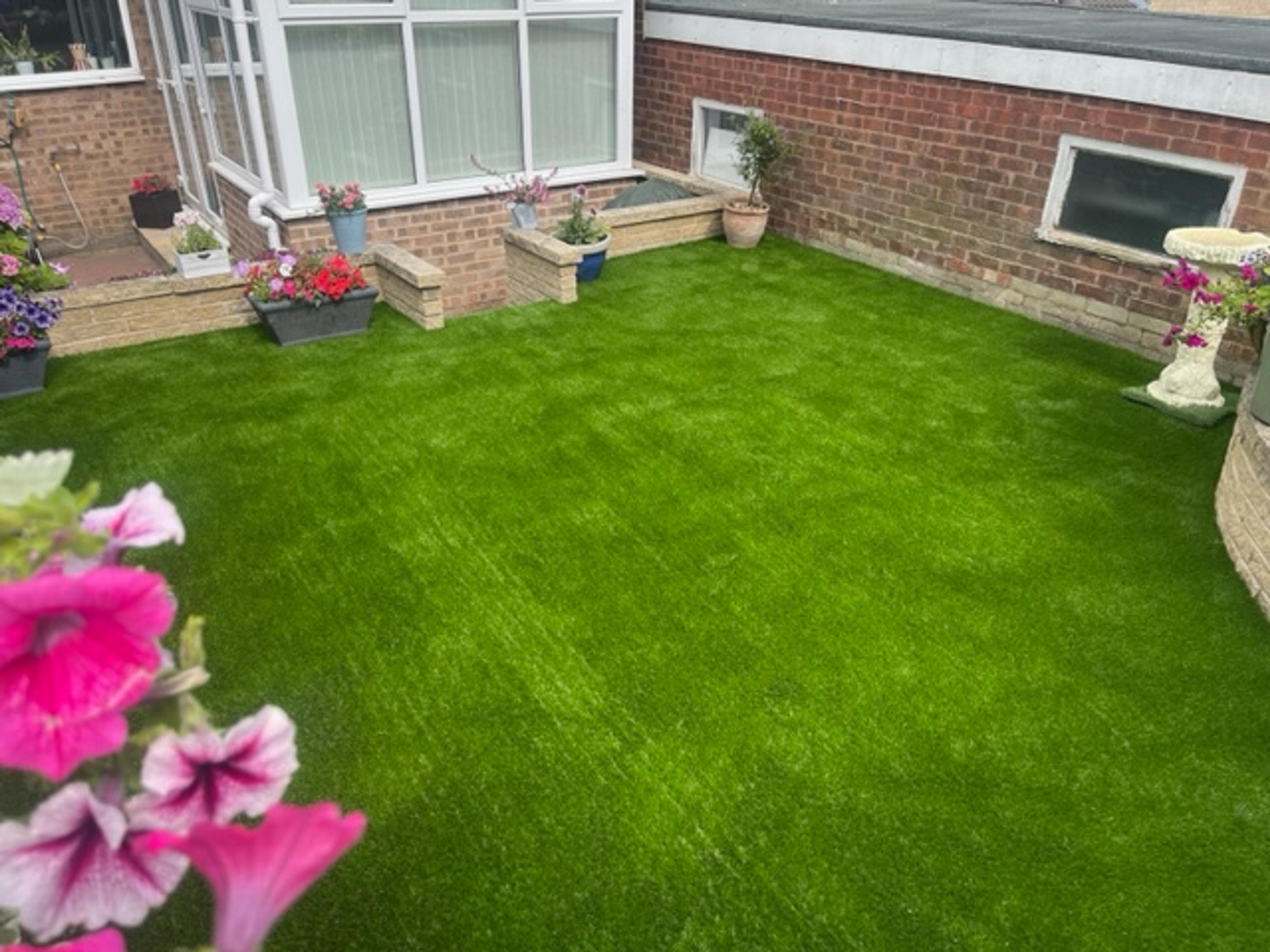 Artificial grass supply & installation Sheffield, S12