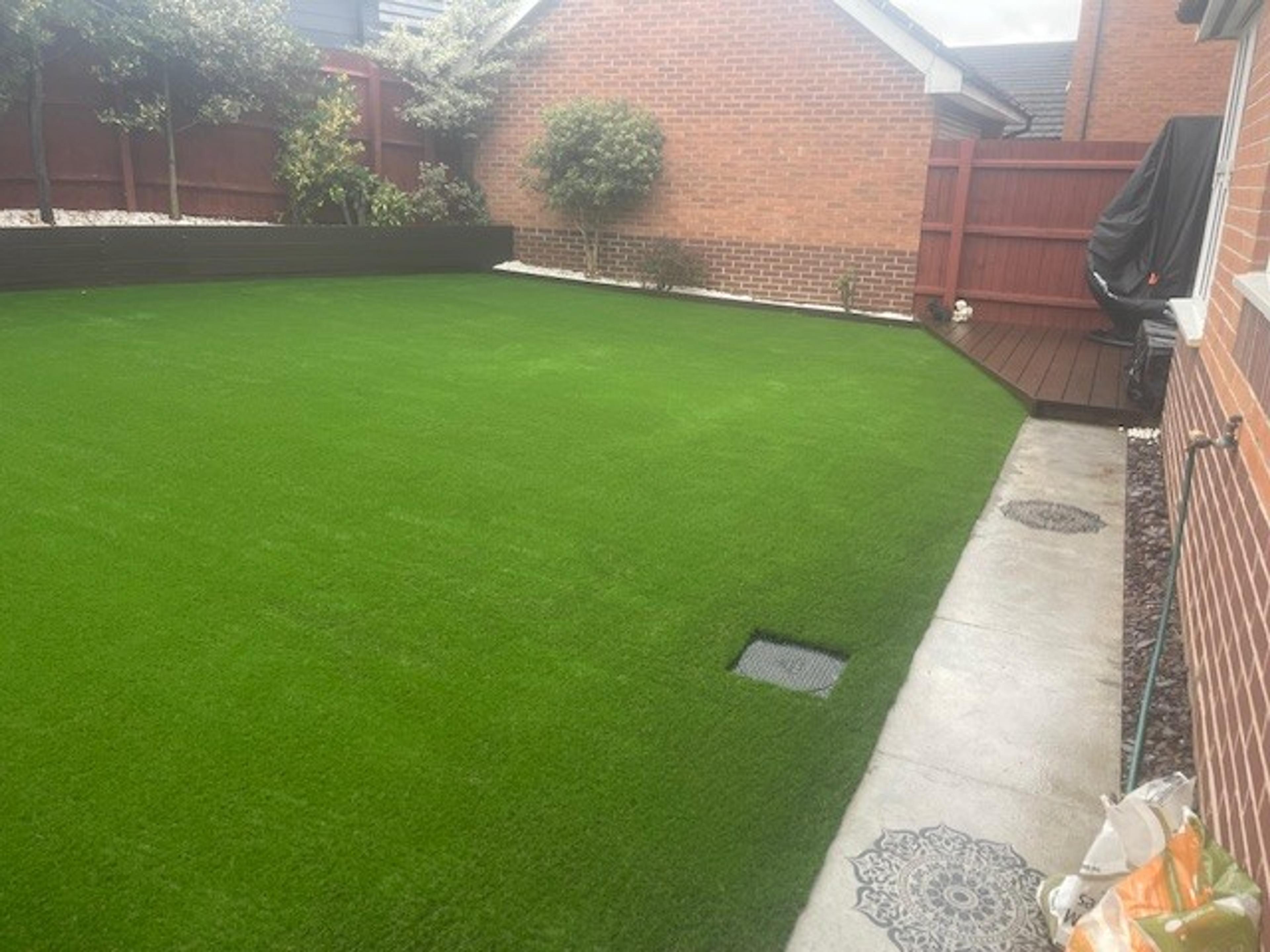 Artificial Grass Installation S81